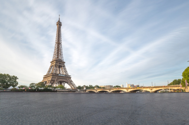 法国巴黎埃菲尔铁塔