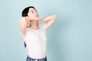 一名年轻的女生