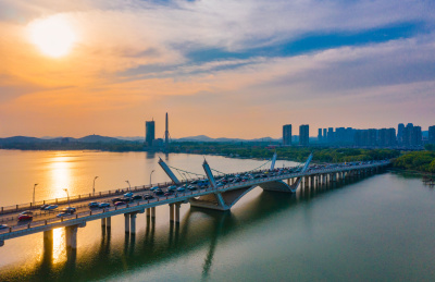 九江大桥和大雁山