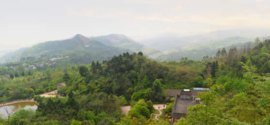 四川简阳丹景山 群山里的度假山庄