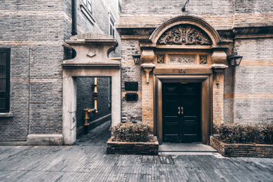 上海弄堂的古旧建筑