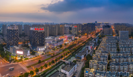 中国江苏省苏州市相城区繁花中心航拍