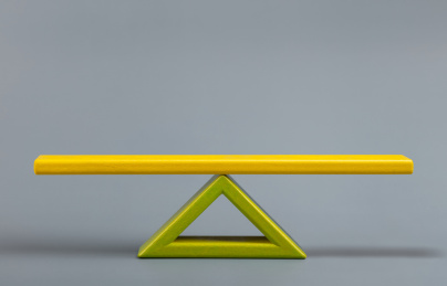 几何木制积木平衡杆跷跷板水平