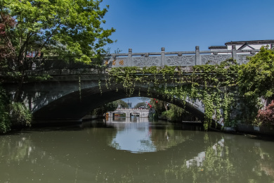 江苏省南京市十里秦淮河来燕桥梁建筑