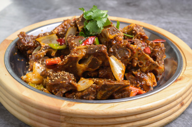 中餐美食-东北菜-牛大骨头