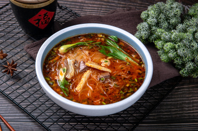 中国传统美食粉丝爆肚小吃