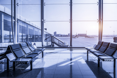 机场候机大厅内景