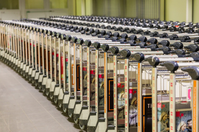 芬兰赫尔辛基万塔机场内景