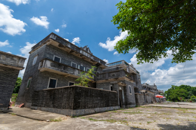 中国广东省江门市开平自力村碉楼村落