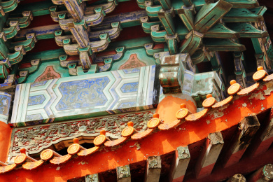 中国传统建筑上的彩绘斗拱