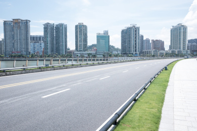 中国广东省珠海市市区建筑与无人路面