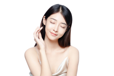 一个年轻漂亮的中国女性半身肖像
