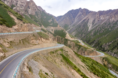 中国新疆的独库公路