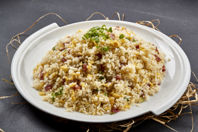 广式腊味黄金蛋炒饭