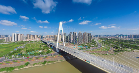 中国广东省佛山市奇龙大桥