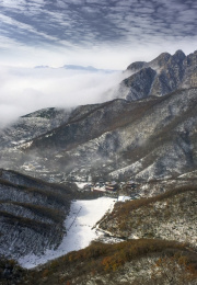中国河南省禹州市大鸿寨雾凇云海冰雪