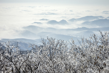 中国河南省禹州市大鸿寨雾凇云海冰雪