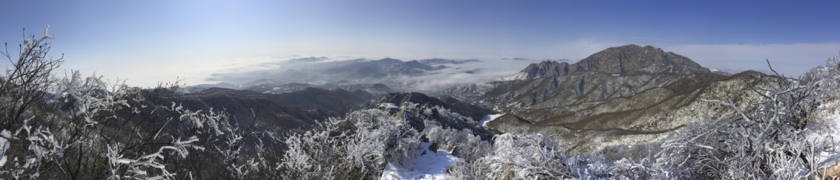 中国河南省禹州市大鸿寨雾凇云海冰雪