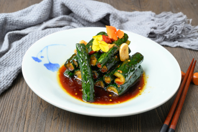 中餐美食-凉菜-酱黄瓜条