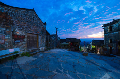 广东清远连南县南岗村千年瑶寨黎明蓝调