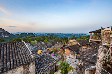 广东清远连南县千年瑶寨午后晴天风光