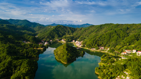 航拍湖南岳阳饮用水源地，铁山水库