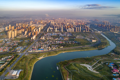 航拍中国河南禹州市颍河和市区全景