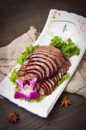 中餐美食-熏酱-熏猪心