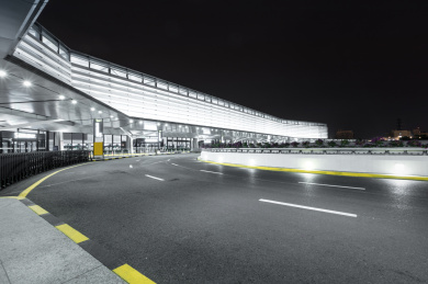 上海虹桥机场航站楼公路