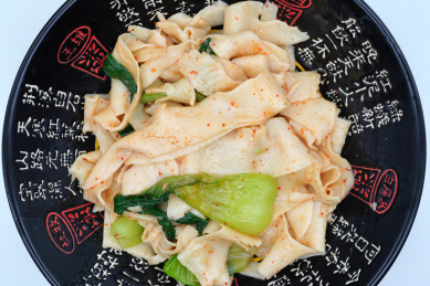 餐饮美食油泼面