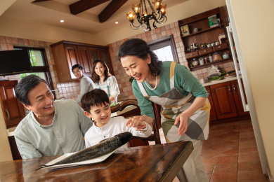 快乐家庭 家庭 做饭