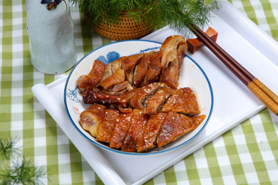 美味小吃烤鸭肉