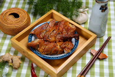 美味小吃烤鸭肉