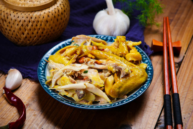 手撕风味三黄鸡