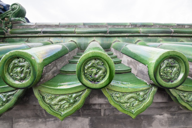 北京天坛的绿色琉璃瓦