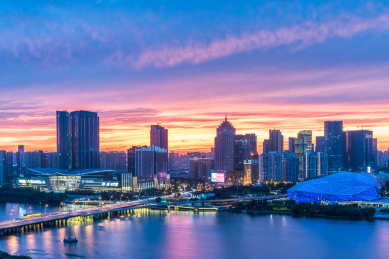 晚霞中的沈阳浑河北岸金廊地标CBD建筑群