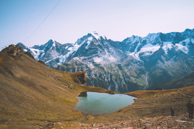 雄伟的西欧瑞士阿尔卑斯山脉少女峰雪山