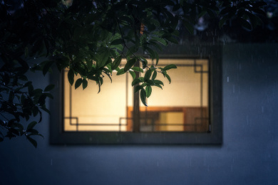 雨夜的窗户