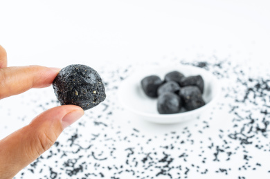 营养零食黑芝麻丸 