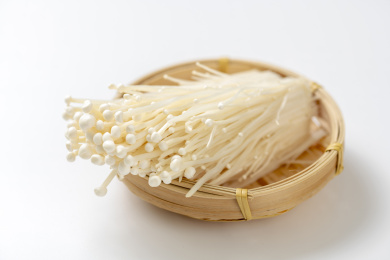 金针菇白色背景