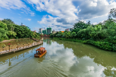 中国云南省景洪市曼听公园建筑环境