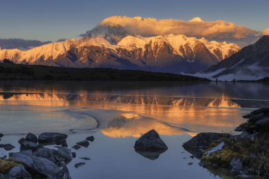 中国四川甘孜康定里所海的风光