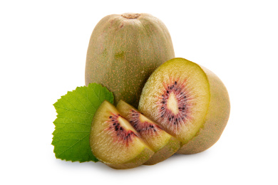 红心猕猴桃和切开果肉带绿叶白底