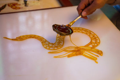 中国街头特色民俗小吃糖画