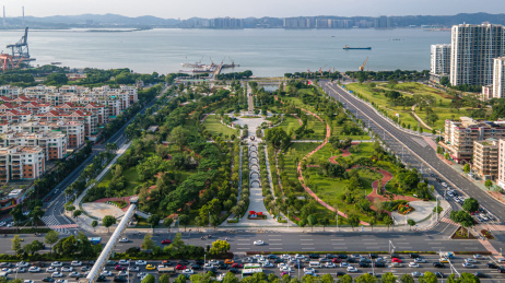 中国广东汕头市时代广场绿地公园觉航拍风光