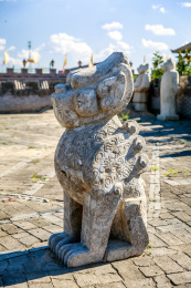 古代动物雕塑，河南省陕州地坑院民俗文化园