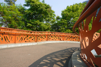 成都市世纪城地区 世纪城东路人行桥