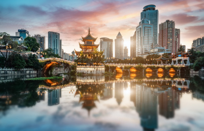 中国贵州省贵阳甲秀楼建筑景观夜景