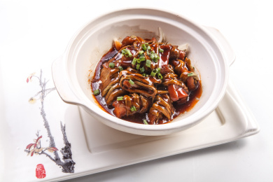 砂锅酱焖豆角丝烧肉
