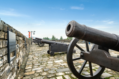 南京明城墙古炮台